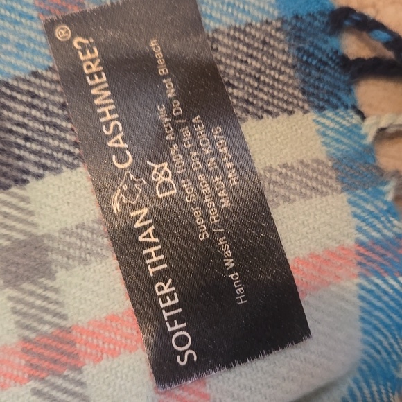 D&Y Softer Than Cashmere Blue Multi-Colored Fringed Edge Unisex Scarf - Picture 5 of 6